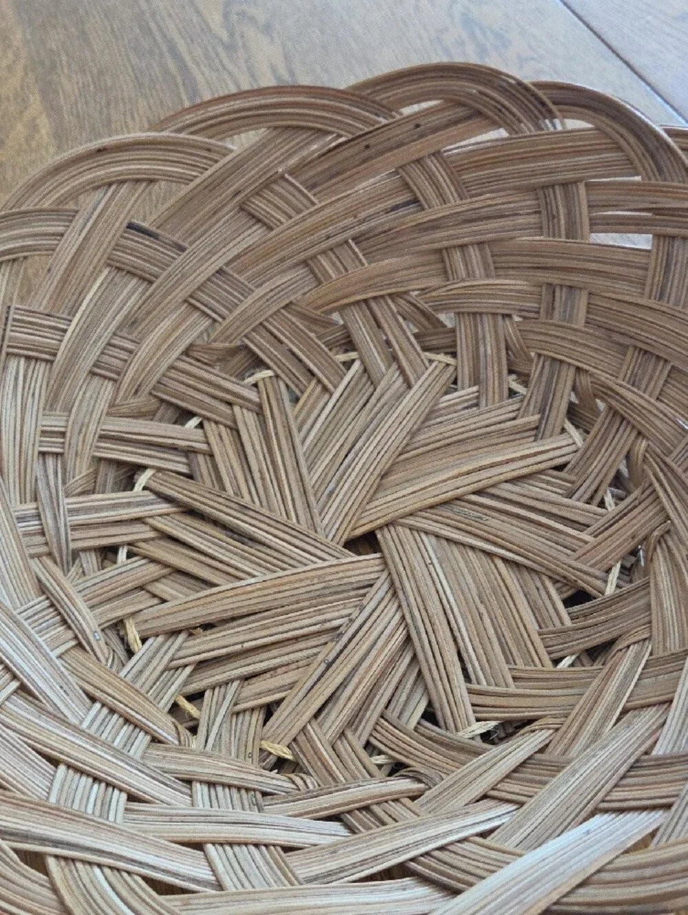 Vtg Woven Decorative Bowl/ Bread Basket- Natural Brown